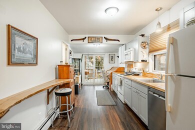 1143 Cherry St, Pottstown, PA 19464 - photo 7