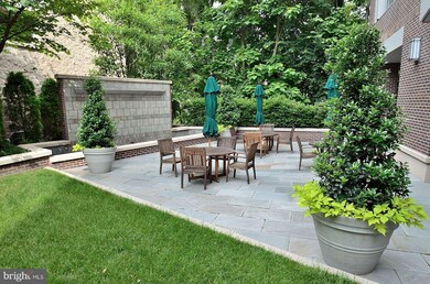 The Byron unit 803, Falls Church, VA 22046 - photo 2