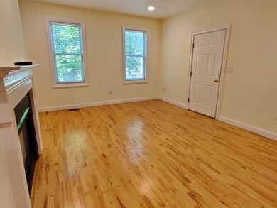 8 Mullins Ct unit 1, Cambridge, MA 02141 - photo 5