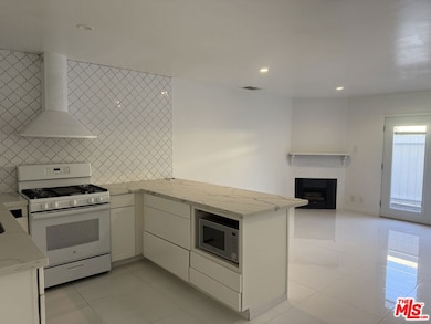 14730 S Normandie Ave unit 3, Gardena, CA 90247 - photo 3