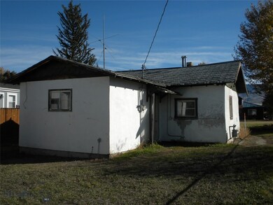 312 S Madison St, Twin Bridges, MT 59754 - photo 4