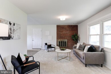 340 N 6th St, Columbia, PA 17512 - photo 2