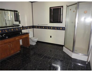 Master Bath/Spa.