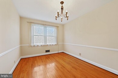22 Wilfred Ct, Towson, MD 21204 - photo 7