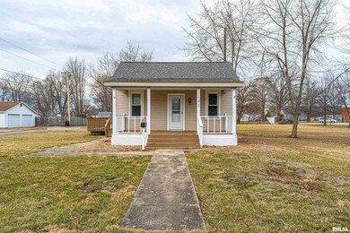 111 N Ladue St, Lincoln, IL 62656 - photo 3