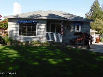 213 N 26th Ave, Yakima, WA 98902 - photo 2