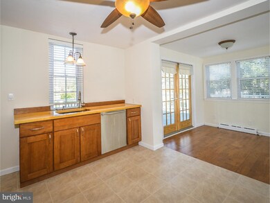 35 Wilkshire Rd, Doylestown, PA 18901 - photo 3