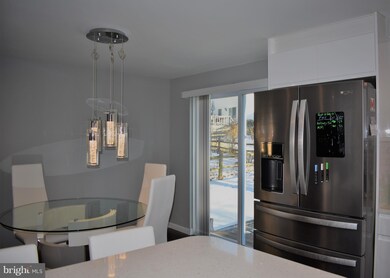 7307 Carved Stone, Columbia, MD 21045 - photo 6