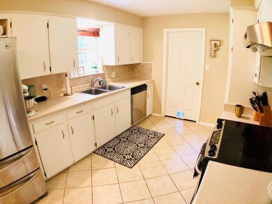 144 Trinity St, Bay City, TX 77414 - photo 7