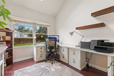 411 Grove Ct, Batavia, IL 60510 - photo 4