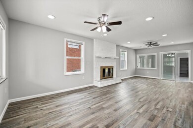 07-Family Room
