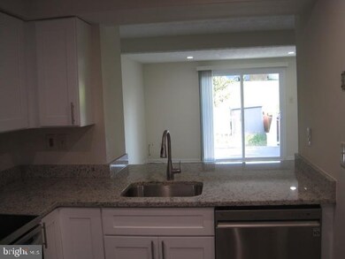 1253 Valley Leaf Ct, Edgewood, MD 21040 - photo 4