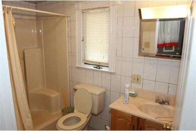 297 Webster St, Auburndale, MA 02466 - photo 4