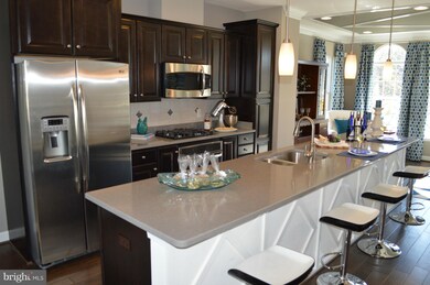 9024 Phita Ln, Manassas Park, VA 20111 - photo 5