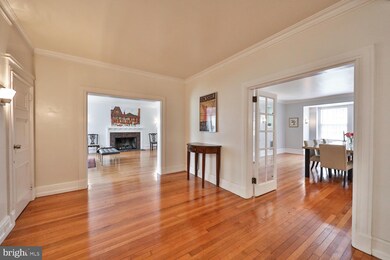 470 E Locust Ave, Philadelphia, PA 19144 - photo 7