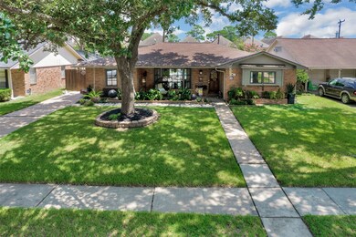 1314 Valleta Dr, Houston, TX 77008 - photo 2