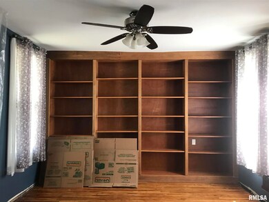 1709 W 6th St, Davenport, IA 52802 - photo 3