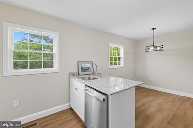 3665 Stoney Creek Rd, Edinburg, VA 22824 - photo 5