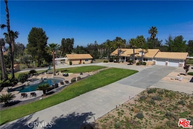 37200 Glenoaks Rd unit 3, Temecula, CA 92592 - photo 4