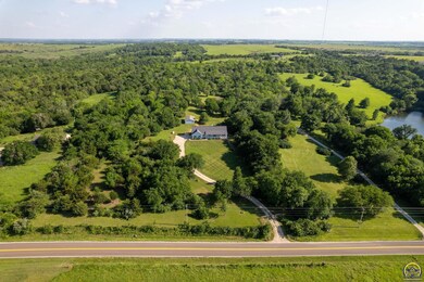 12211 SW 57th St, Topeka, KS 66610 - photo 4