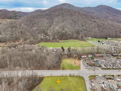 000 Soco Rd unit 2, Maggie Valley, NC 28751 - photo 6