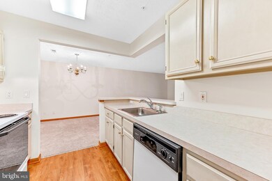 23140 Cobblestone Ln unit 105, California, MD 20619 - photo 7