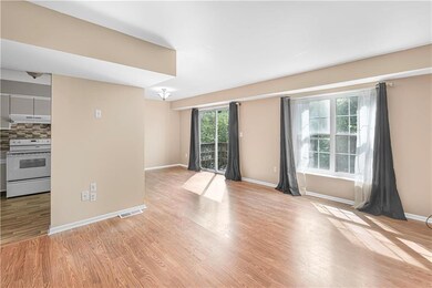 886 Maryland Ct, Whitehall, PA 18052 - photo 5