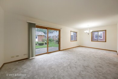 1562 Coloma Ct S, Wheaton, IL 60189 - photo 4