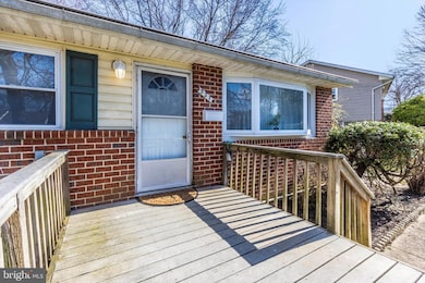 327 Leyton Rd, Reisterstown, MD 21136 - photo 2