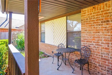 1300 Silver Maple Ln, Noble, OK 73068 - photo 4