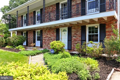 8107 Hudson Falls Way, Springfield, VA 22153 - photo 3