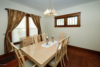 171 Sherman Rd-107