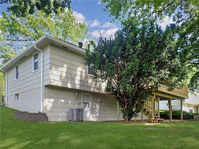 7404 Willow Ave, Raytown, MO 64133 - photo 4