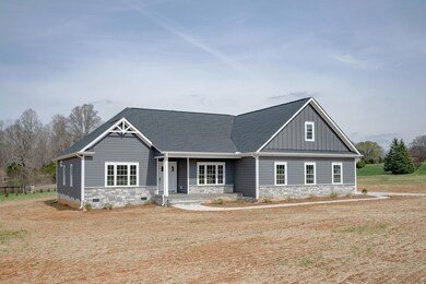 164 Carters Farm Dr, Statesville, NC 28625 - photo 3