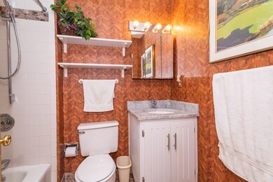 The Mariner Condominiums unit 213, Boston, MA 02109 - photo 6