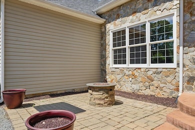 05-274 Ernest Rd-5