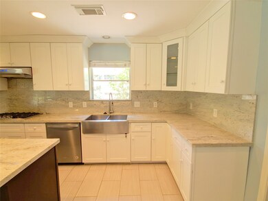 139 Haversham Dr, Houston, TX 77024 - photo 7