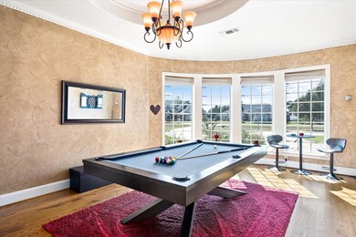 2011 Tree Top Ct, Granbury, TX 76049 - photo 5