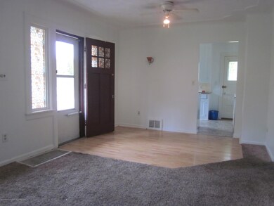 1612 Lansing Ave, Lansing, MI 48915 - photo 5