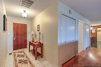 Front Entry Foyer