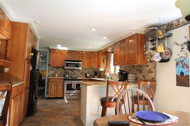 9 Clover Ln, Barre, VT 05641 - photo 3