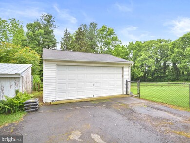 6787 Keller Lime Plant Rd, Buckeystown, MD 21717 - photo 4