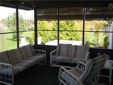 Porch - Enclosed