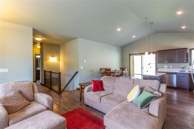 13211 N Addison St, Spokane, WA 99208 - photo 5