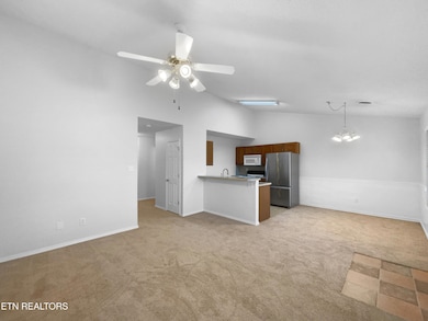 553 Ravenwood Dr, Maryville, TN 37801 - photo 3