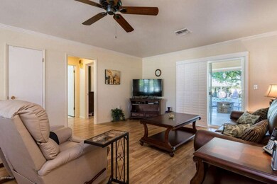 10829 W Kelso Dr - MLS-8