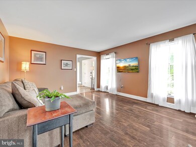 27 Flint Ridge Dr, Reading, PA 19607 - photo 5