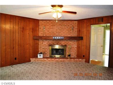 Den/Family/Great Room