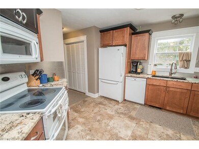 825 Idlewood Ave, Sheffield Lake, OH 44054 - photo 5