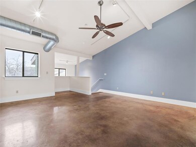 911 Keith Ln unit 12, Austin, TX 78705 - photo 5